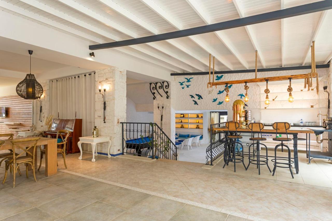 Charm Beach Hotel Akyarlar Kültér fotó